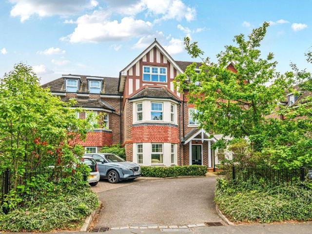 Apartment for rent in Sheerwater, Woking