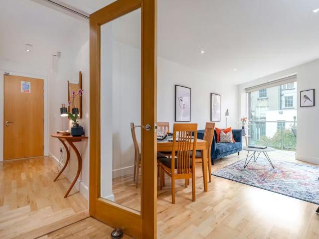 Apartment to rent in Wilton Park, Dublin