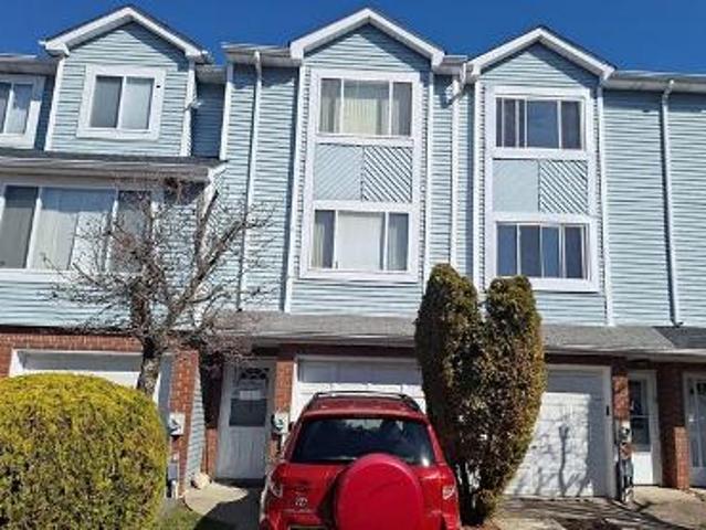 House for sale in Staten Island, Arverne