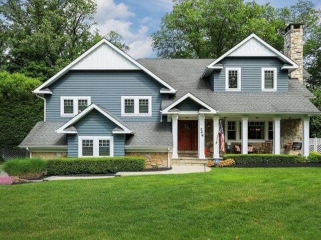 House for sale in Mountainside, New Jersey