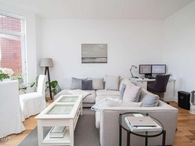 Apartment for rent in Penylan, Cardiff