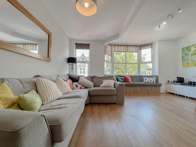 Apartment for rent in Plasnewydd, Cardiff