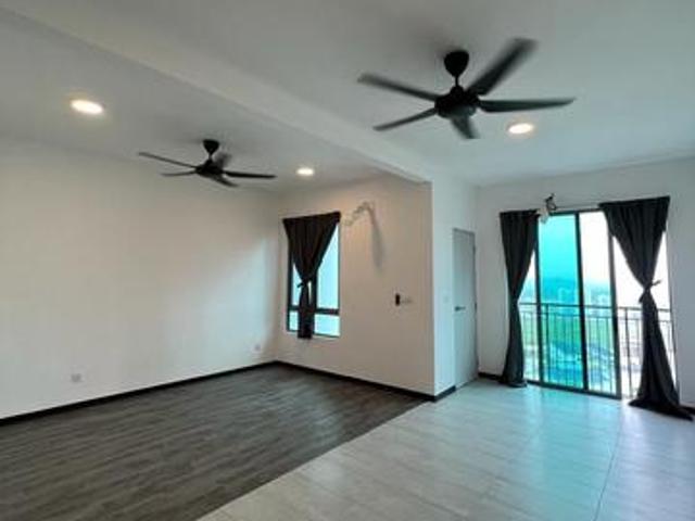 Serviced Residence for sale in Wellesley, Penang