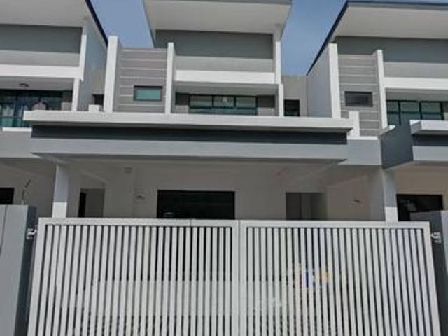 Terraced House for rent in Wellesley, Penang