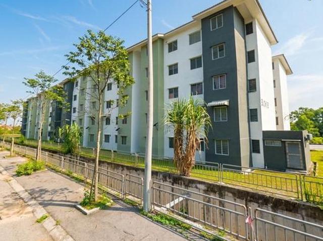 Flat for sale in Wellesley, Penang