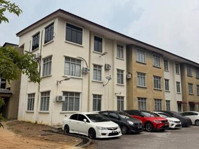 Flat for sale in Wellesley, Penang