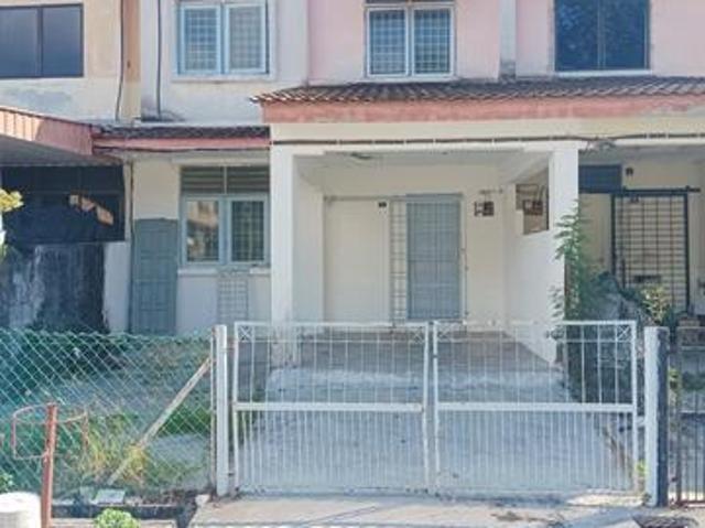 Terraced House for sale in Wellesley, Penang