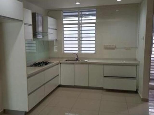 Townhouse for sale in Mukim 13, Georgetown
