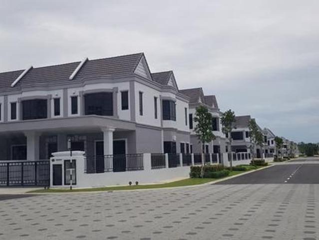 Terraced House for rent in Wellesley, Penang