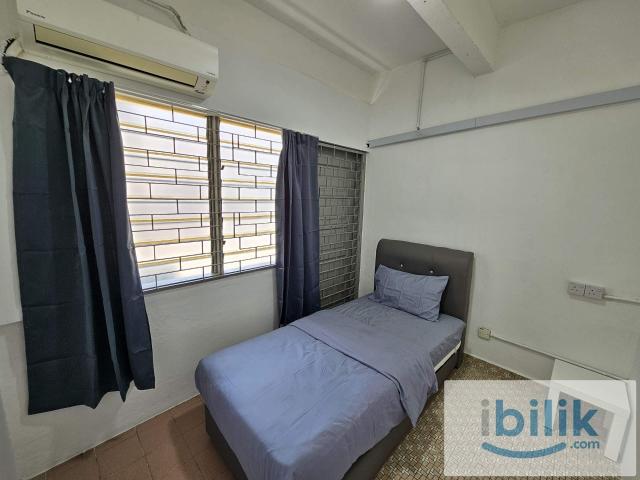 Room for rent in Georgetown, Penang