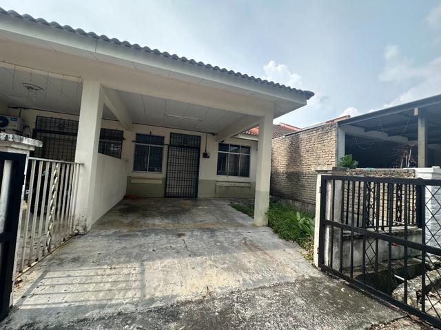 Terraced House for sale in Wellesley, Penang