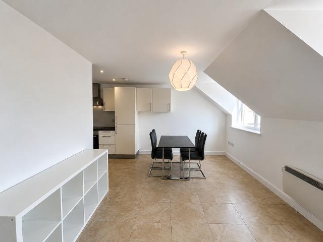 Apartment for rent in Saltmead, Falcon Lodge