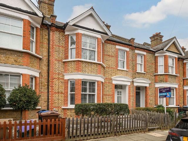 House for rent in London Borough of Merton, Raynes Park