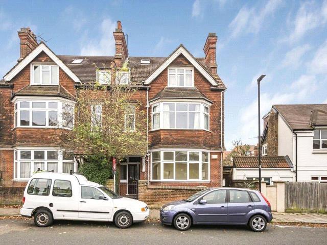 Apartment for rent in Streatham, Greater London
