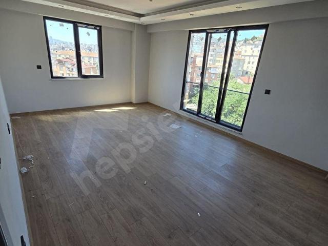 Pendik, İstanbul içerisinde satılık mülk