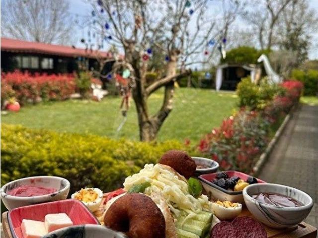 Kurna Mahallesi, Pendik içerisinde satılık Restoran