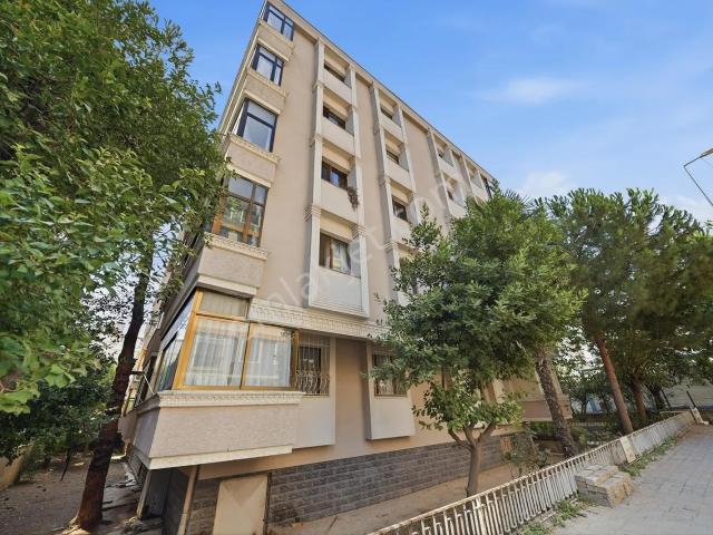 Batı Mahallesi, Pendik içerisinde kiralık mülk