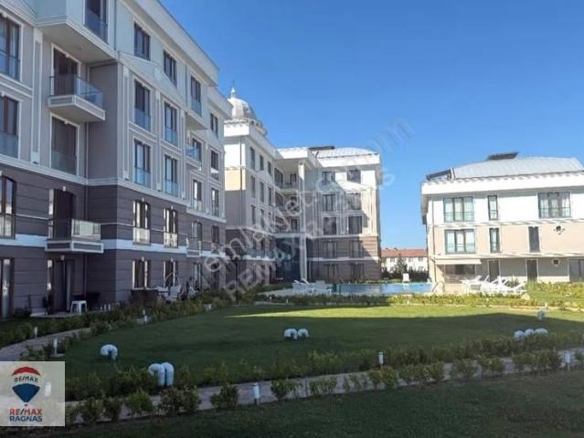 Pendik, İstanbul içerisinde satılık mülk