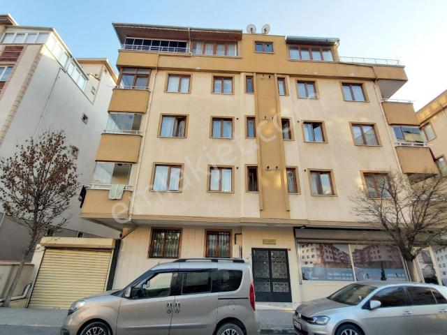Esenler Mahallesi, Pendik içerisinde satılık mülk