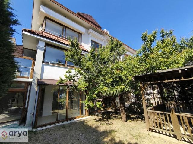 Pendik, İstanbul içerisinde kiralık Villa