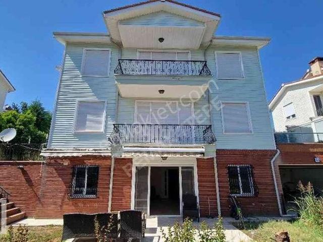 Kurtköy Mahallesi, Pendik içerisinde kiralık Villa