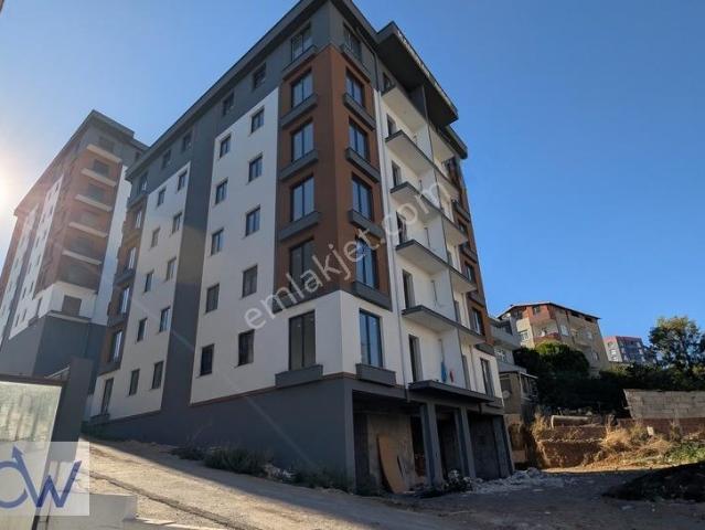 Pendik, İstanbul içerisinde satılık mülk