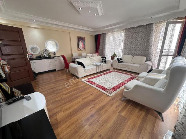 Pendik, İstanbul içerisinde satılık mülk