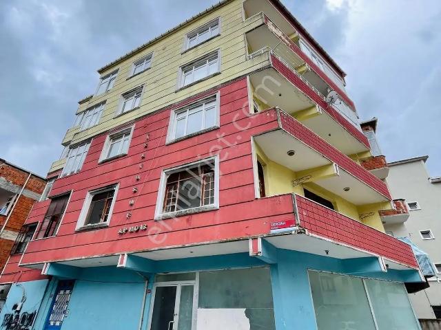 Ahmet Yesevi Mahallesi, Pendik içerisinde satılık Bina