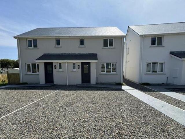 House for sale in Carmarthen, Sir Gaerfyrddin / Carmarthenshire