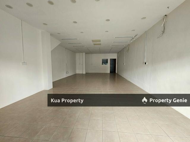 Shop for rent in Kuching