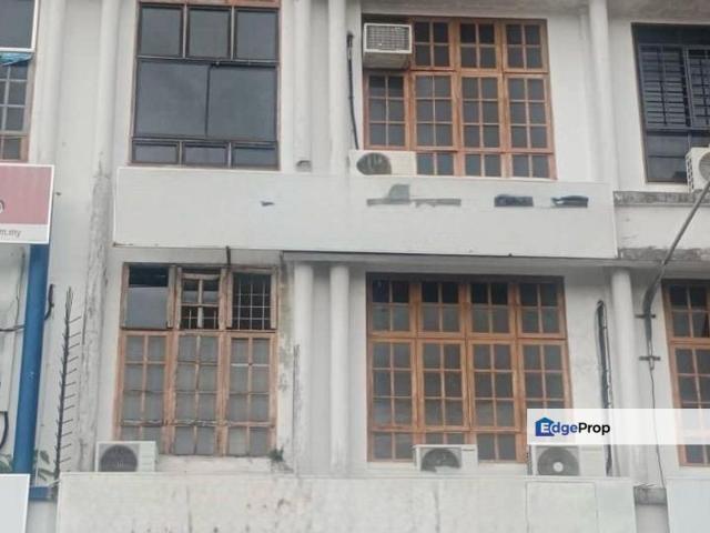 Shop for sale in Kuching