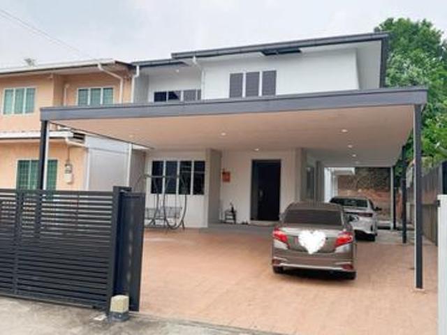 Residential House for rent in Kuching, Bahagian Kuching