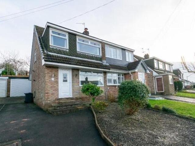 House for sale in Roby Mill, Lancashire