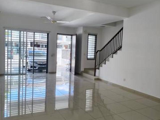 Terraced House for sale in Alam Impian, Selangor