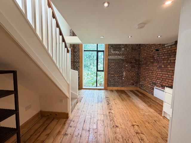 House for rent in Saltmead, Falcon Lodge