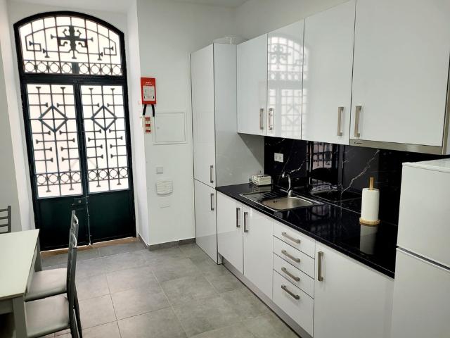 Apartamento alugar em São Bartolomeu De Messines, Faro
