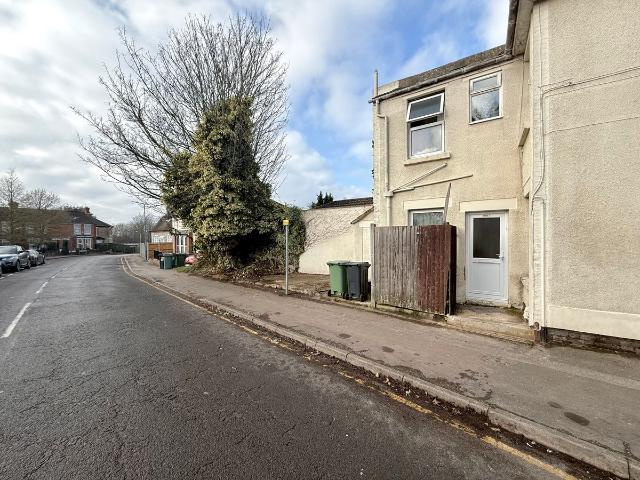 Apartment for rent in Vinters Park, Midway