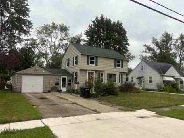 House for sale in Elyria, Ohio