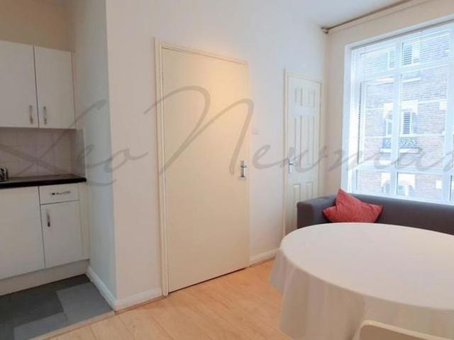 Apartment for rent in Paddington, Greater London