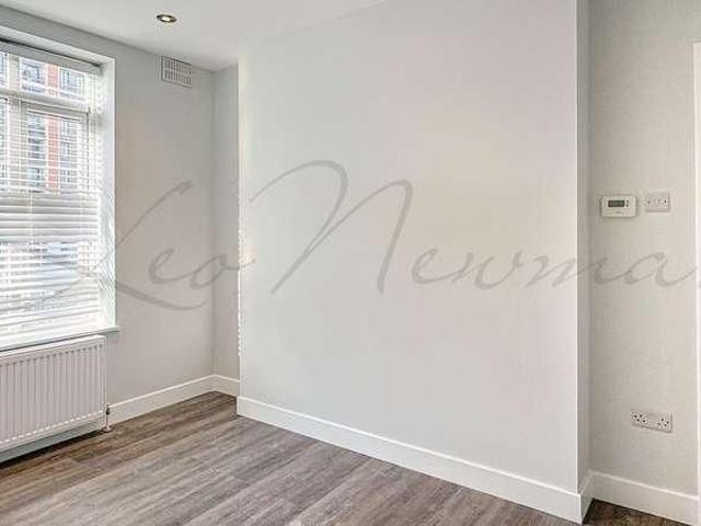 Apartment for rent in Paddington, Isle Of Man