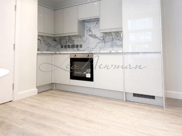 Apartment for rent in Paddington, Greater London