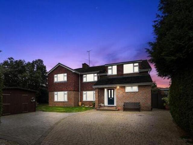 House for sale in Horsham, West Sussex