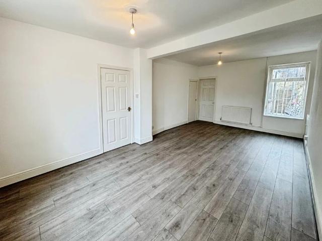 Room for rent in Gilfach, Bargoed