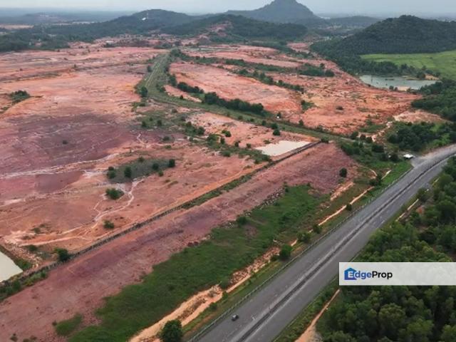 Warehouse for sale in Johor
