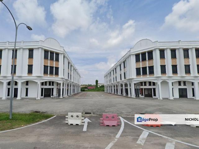 Shop for sale in Johor