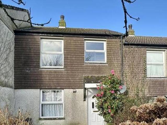 House for sale in Lamellion, Cornwall