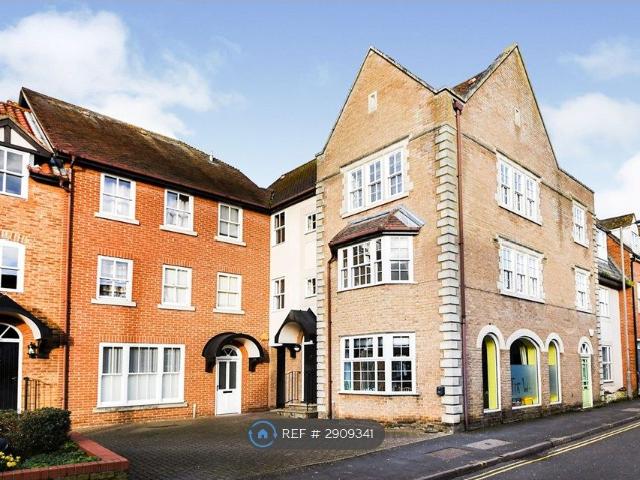 Apartment for rent in Chipping Hill, Essex