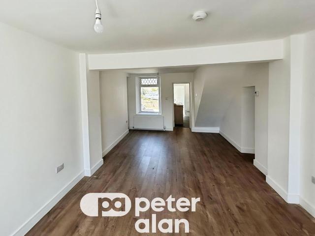 Apartment for rent in Town, Merthyr