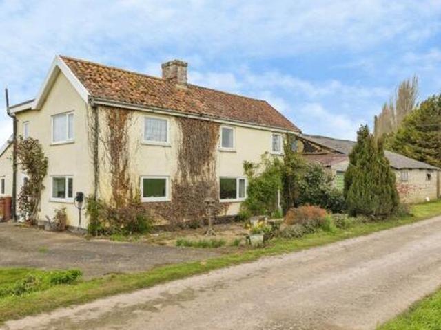 House for sale in East Tuddenham, Norfolk