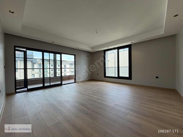 Pendik, İstanbul içerisinde satılık mülk